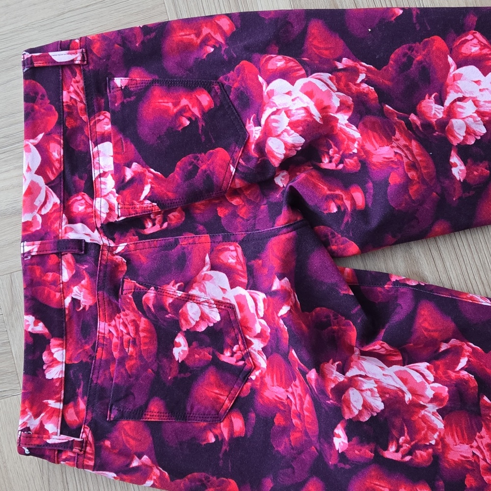 BANANA REPUBLIC L'Wren Scott Peony Floral Collection Floral Pants 6 NWOT - Picture 8 of 10